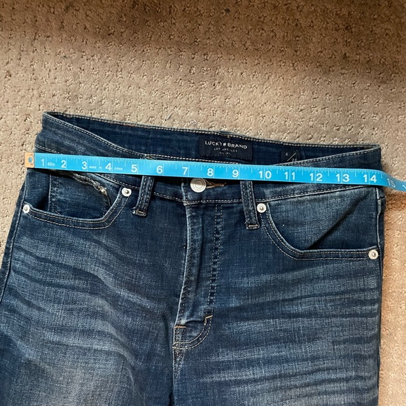 Lucky Brand Skinny Jeans - Picture 5 of 5